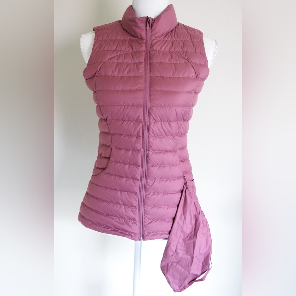 LULULEMON Pack It Down Vest Size 4 Plumful 700-Fill-Power Goose Down